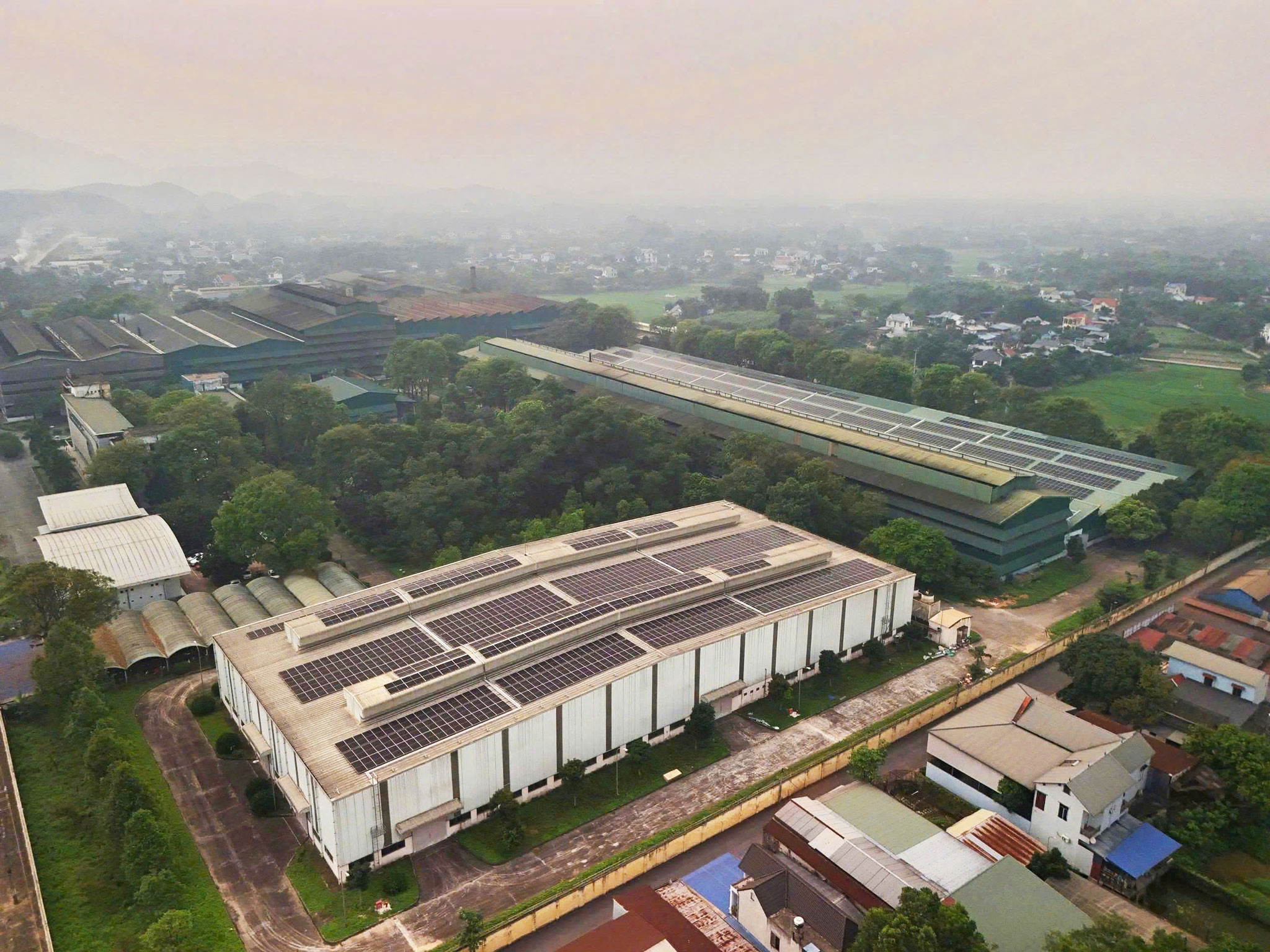 Công trình điện mặt trời áp mái của gia đình anh Nguyễn Văn Thạch (phường Thành Sen, Hà Tĩnh). Ảnh: Cao Thảo