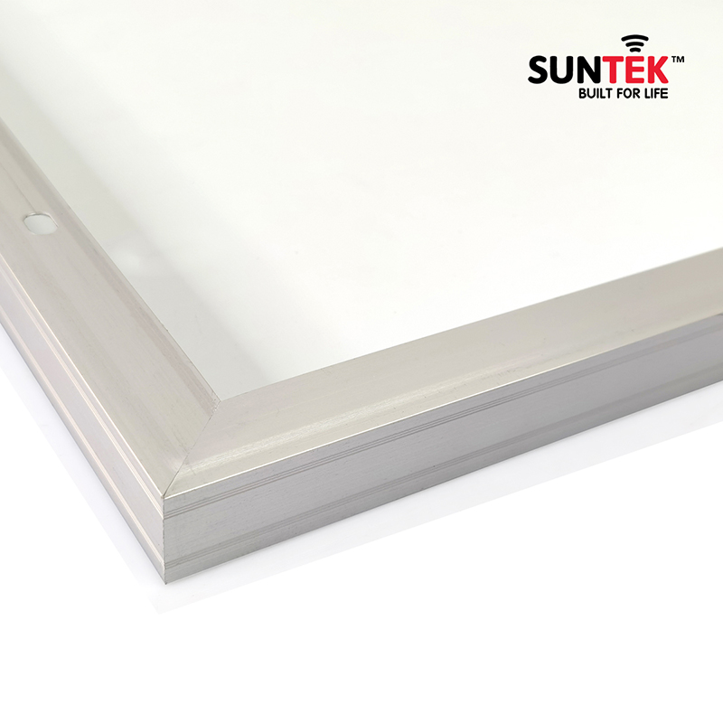 Tấm pin năng lượng mặt trời SUNTEK SSP-100W